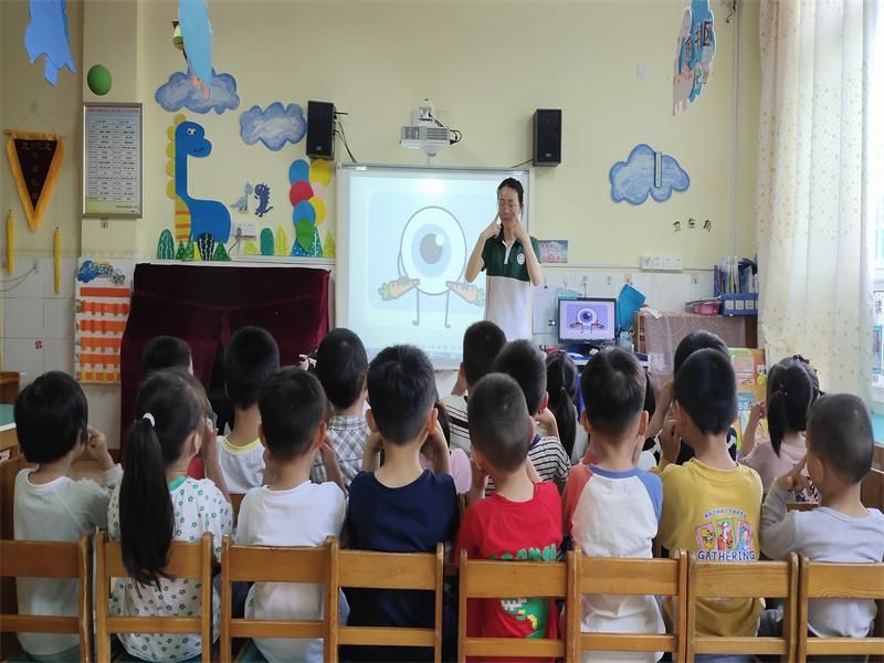 �Ϸ������v�׽̼��F���v�@�^�_չ���������}���