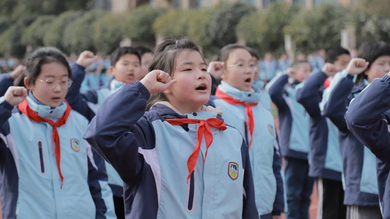 ���D����־ ���������ơ����Ϸ��к��D�WУ�R�SУ�L��2023�þ��꼉���I�����Ѓxʽ�ϵ��vԒ