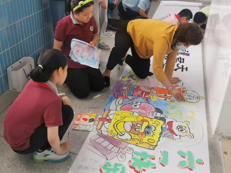 ��P��������߲�ͯ�ꡪ���Ϸ��а��c·����С�W����У�^���g�W�ƹ����