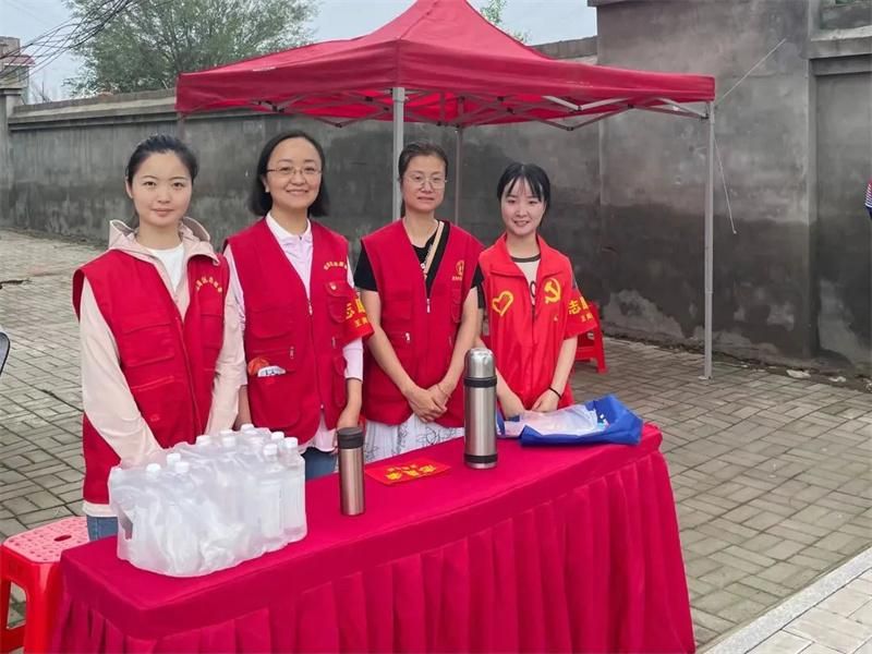 �Ϸ������v�׽̼��F�h֧���_չ�߿�־Ը���ջ��