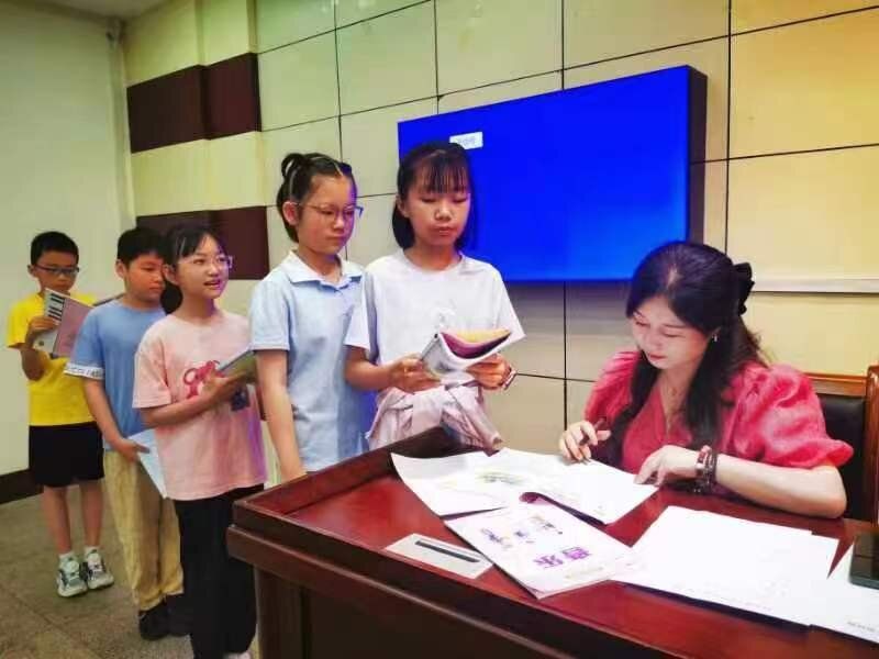 ���c�и���С�W�_չ�����W����ĩ�y�u���