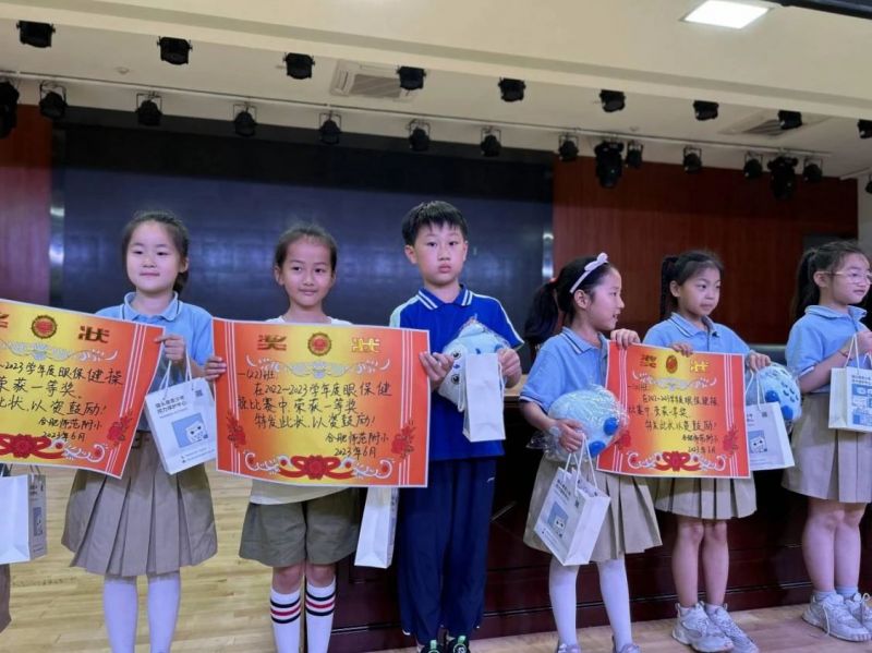 �Ϸʎ�����С�_(k��i)չ��ҕ����ϵ�л��(d��ng)֮�۱����ٱ�ِ