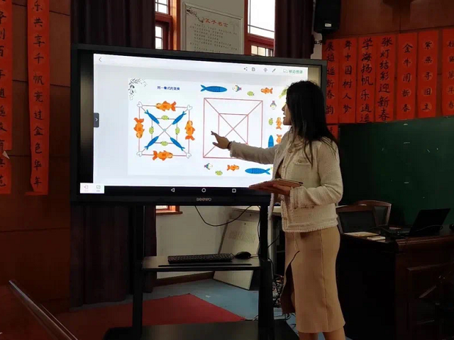 �Ϸ������b��С�W�ڡ�2022�갲��ʡ�ǻ��n��ʾ���n���u�x�������Иs�@�ѿ�