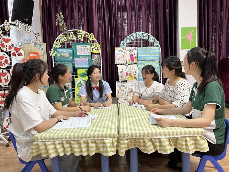 �Ϸ������v�҈@�׃��@����һ�M��ĩ���л��