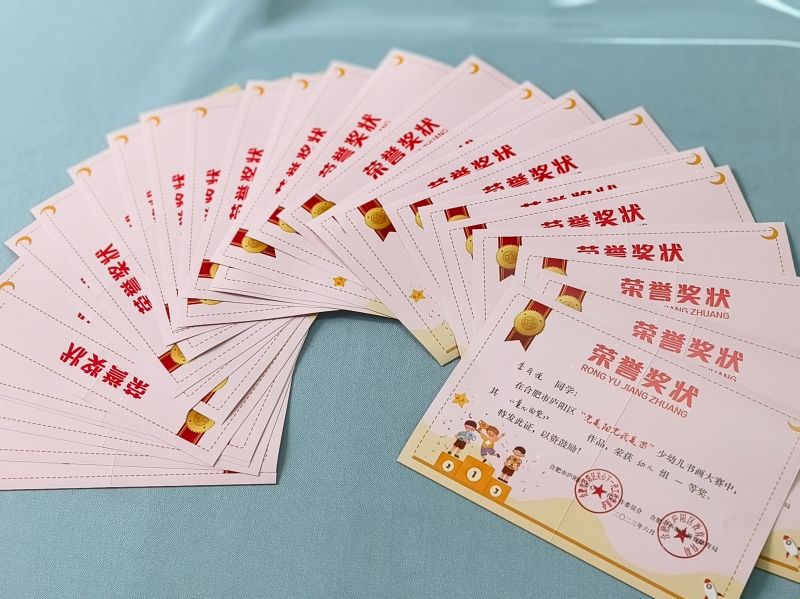 �Ϸ��а��׽������F�ڏ]ꖅ^���h��ꖹ������硱������ِ�@�üѿ�