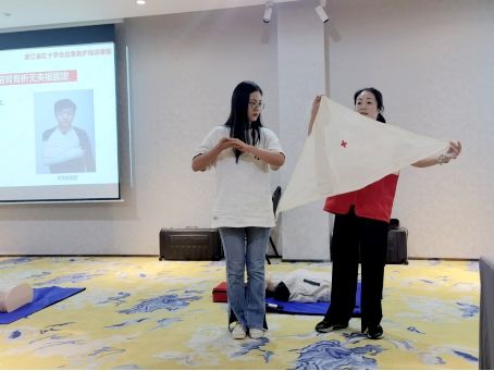 ��ɽ�^��С�W���׃��@У�@��ȫ�����ɲ���Ӗ�A�M�Y��