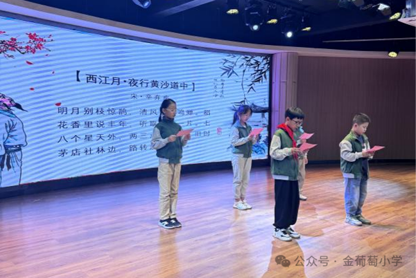 �Ϸ��н�����С�W���S�չ���æ���� ���d�l��Ҳ����