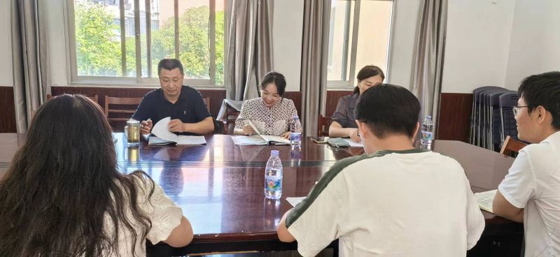 �A���^��У���W�̎�������С�W�������F�����W��