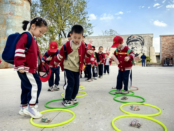 �����׃��@����̽�˳�ӛ�� �Č��tɫ���}