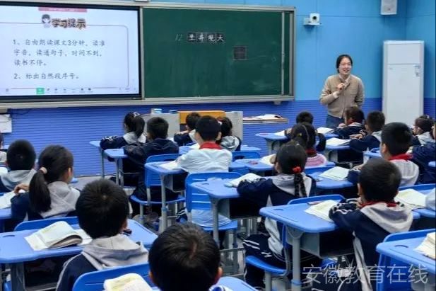 �����������F����У�^(q��)�Z�ĽM�_չ����ͽ�Y(ji��)��������̎���ӑ�n���