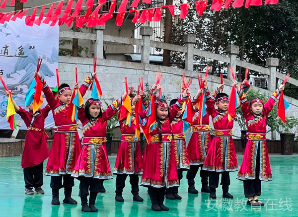 �]ꖅ^�P��ί���^�y���I��ҕ��Ϸ������b��С�W����F�Y����