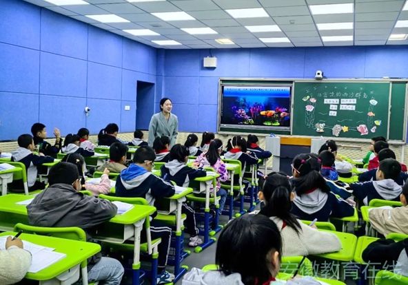 �����������F�`ϪУ�^�Z�ĽM�_չ����ͽ�Y��������̎���ӑ�n���