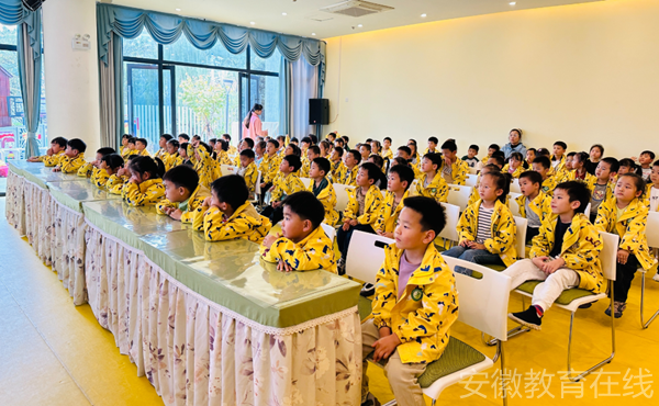 �Ϸ��а��׳���֮��ֈ@�_չ���θ�У�L�MУ�@���