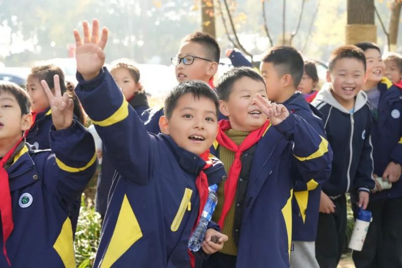 �����������F�`ϪУ�^���Ƽ�֮��ӳͯ�� ̽��֮�Æ��ǻ�