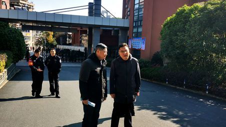 ����ƽ�������С�WУ�@��������