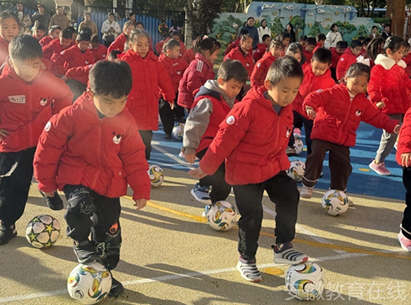 �p�׽������F(tu��n)�Ӵ������@�L�߼�(j��)���ް��^Ħ�������(d��ng)