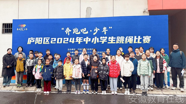 ����С�W(xu��)���ڶ��(xi��ng)�w��ِ���Ы@�ѿ�(j��)