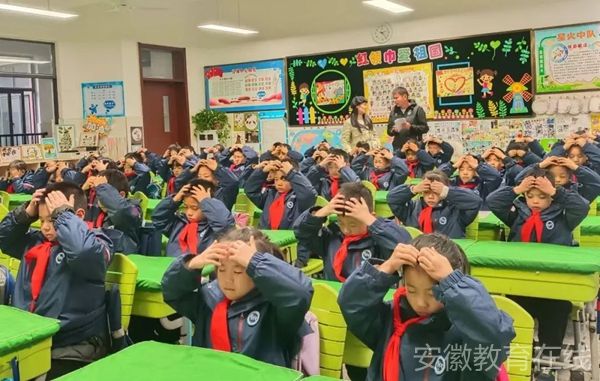 �Ϸ��Ў�������С�W�_չ���w���� ��ꖹ⡱�����}���w���ܻ��