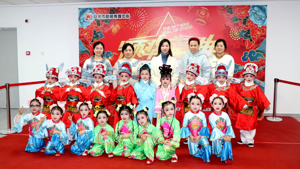 �����׃��@��(y��ng)�����Ӱ��c���׌��ك��������(hu��)���