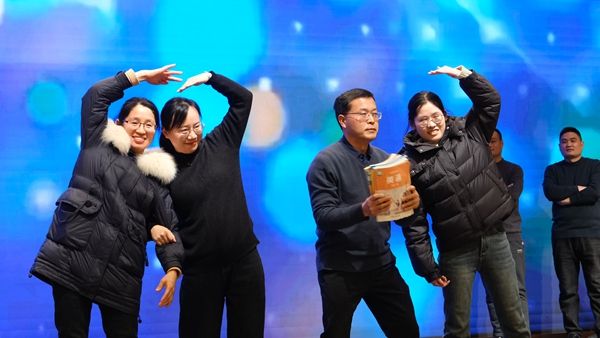 ÷�_���WУ�����Y�����_�����A��