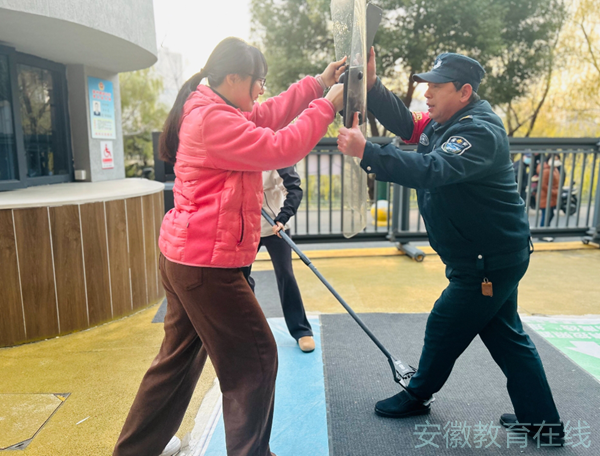 �Ϸ��а��c·�׃��@����֮��ֈ@����������؟�����ΰ�ȫ����