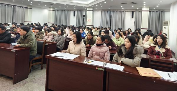 ����С�W���_��ĩ���չ١��̎����h