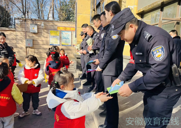 �Ϸ����p���׃��@��Ȼ�ӷֈ@�_չ���Ї����񾯲칝����^���}���