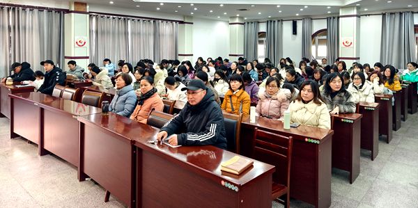 ����С�W(xu��)���_(k��i)�W(xu��)�ڹ������Y(ji��)���(hu��)