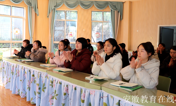 �Ϸ��а�������ֈ@���_2025�괺���W(xu��)��ȫ�w�����������h