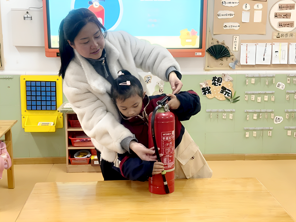 �����׃��@���_(k��i)�W(xu��)��һ�n ��ȫ�L(zh��ng)�o(h��)��