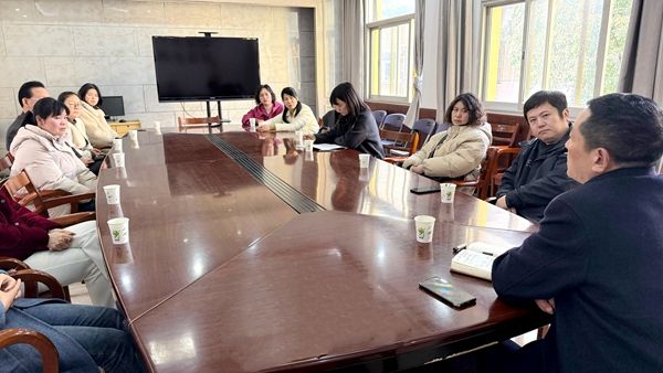 ����С�W(xu��)У�L�Ӵ��գ����У���������ٌW(xu��)�����L