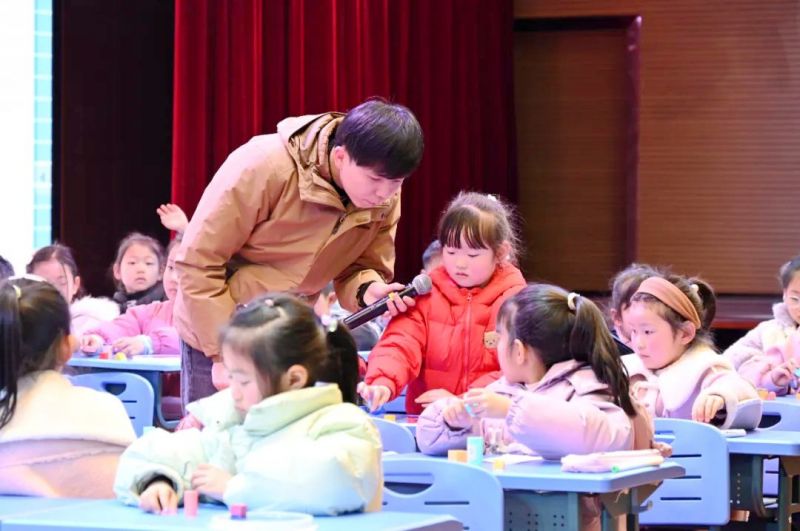 �]ꖅ^С�W���W�����g�^����}��Ӗ����ڰ���С�ɹ��e��