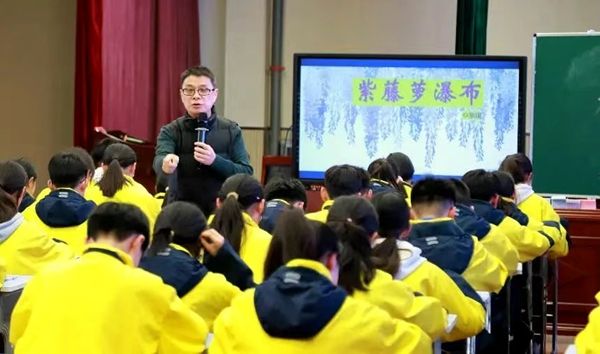 2025�갲��ʡ����Ўͷ��ЌW�Z�ľ��»�ӳɹ��e�k