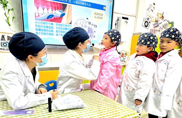 ���c�������C�P�׃��@���w�С���t ���o�����X