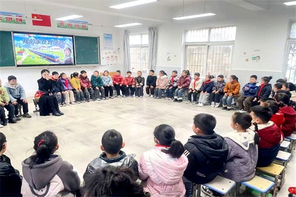 �y�ֹ��M����·����^�f�����³� �����ɵ��Ϙ�����^�򡰽��й�ͬ�w��