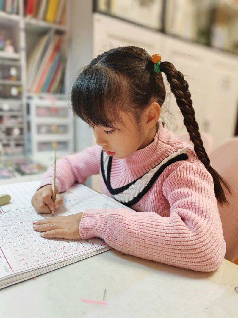 ��ī�������֡����ڣ�һ�꼉�ĺ�����Ό����֣�