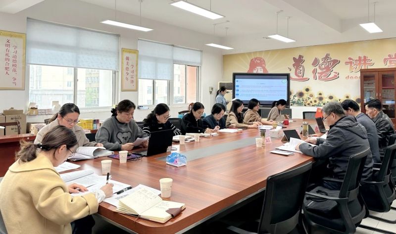 �Ϸ��а��c·�׃��@ӭ��·�ֈ@���������д����� ��Ϣ�x�ٰܴlչ