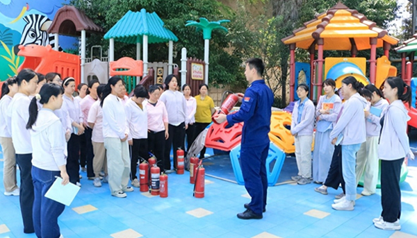 �Ϸʰ��c·�׃��@�������F���@����������ȫ�����Ӗ(x��n)�����ٻ��