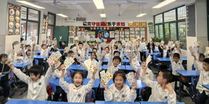 ���c·����С�W(xu��)����У�^(q��)�����y(t��ng)�Ļ���ͯ�� �˹����܆�δ��(l��i)