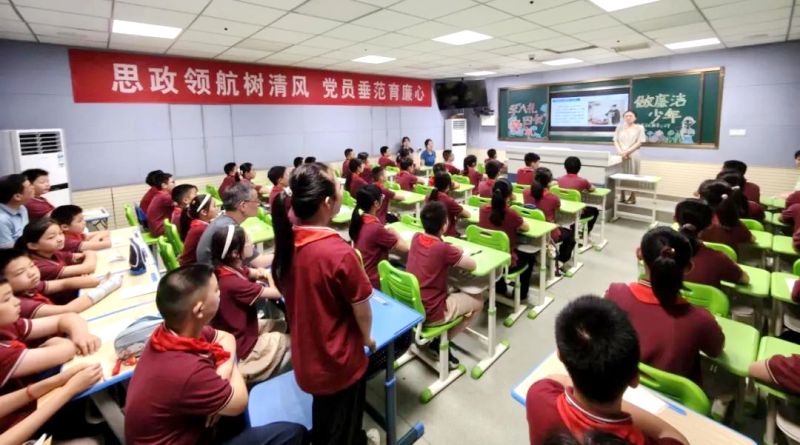 ���c·����С�W(xu��)��˼���I(l��ng)���P(y��ng)���L(f��ng) �h�T����������