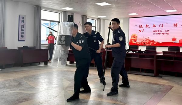 �����׃��@�ِ��A���ֈ@������С������Ԫ��Ӗ