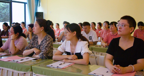 �Ϸ��а��c·�׃��@����֮��ֈ@���҈@���Ĺ����� �y��ͬ�дٳ��L