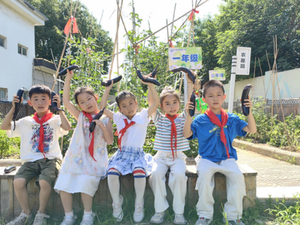 С�ˈ@���ժæ �ڄ�(d��ng)�����ٳ��L(zh��ng)