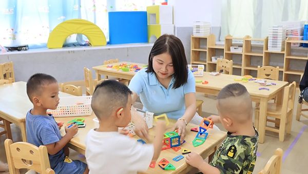 ʯ������׃��@�_չ��С����@�w�