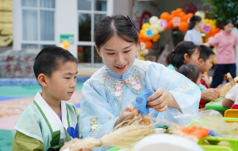 �Ϸ��а��c·�׃��@����ֈ@������ͯȤ�S�՘���ͯ���w�P���³�