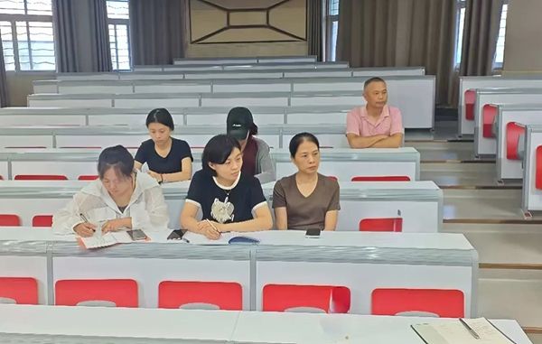 ����С�W�������w���n�ã�����\���|��