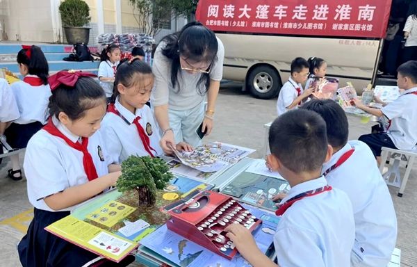 ��x����܇���M�x�Ҽ��^(q��)��һС�W