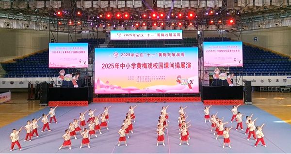 �����׃��@�s�@���c���S÷��У�@�n�g��չ��һ�Ȫ�