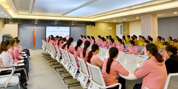 �Ϸ��а��c·�׃��@�������Fӭ��·�ֈ@���_�����L���}�W����