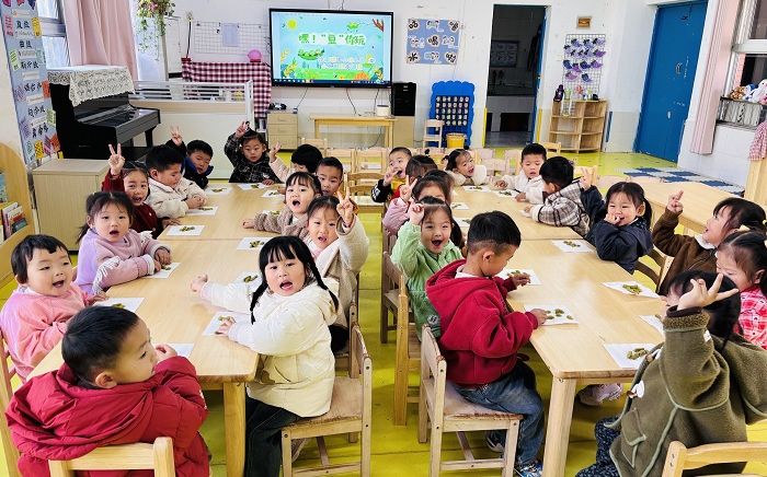 �٣����������桪����ӿh�����(zh��n)�����׃��@�_չ��������֮�౾�n�̻��